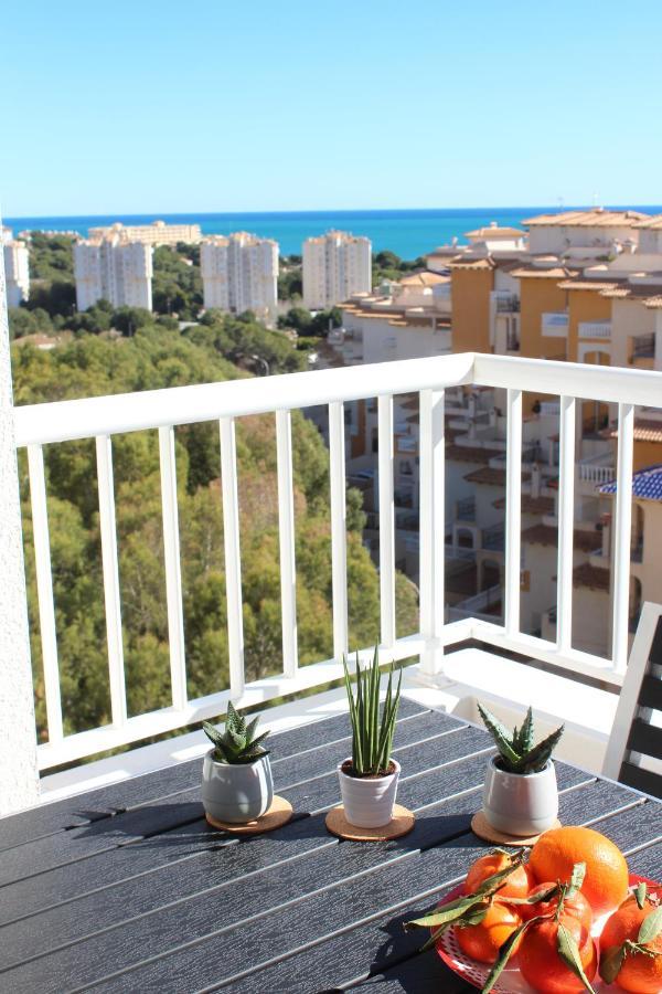 New Apartment With Sea View Of Andrew And Natallia Campoamor Exterior photo