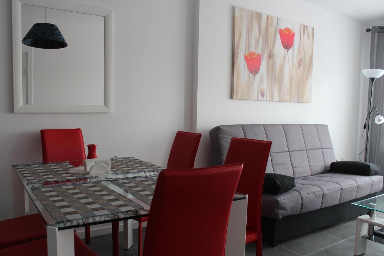 New Apartment With Sea View Of Andrew And Natallia Campoamor Exterior photo