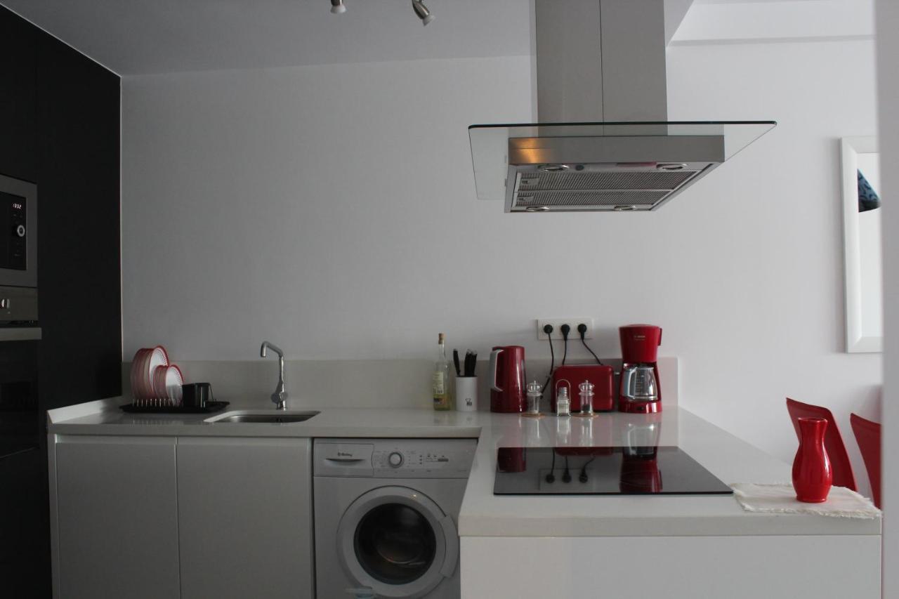 New Apartment With Sea View Of Andrew And Natallia Campoamor Exterior photo